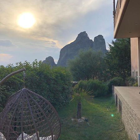 Villa Under Meteora Калампака Экстерьер фото
